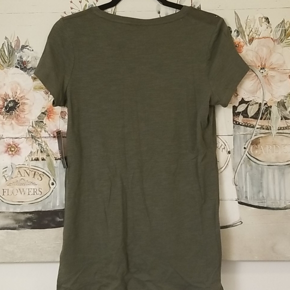 NWT a.n.a Oregano High Low Embellished Shoulder T - Picture 10 of 10